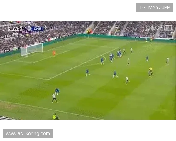 切尔西连续射门压制禁区